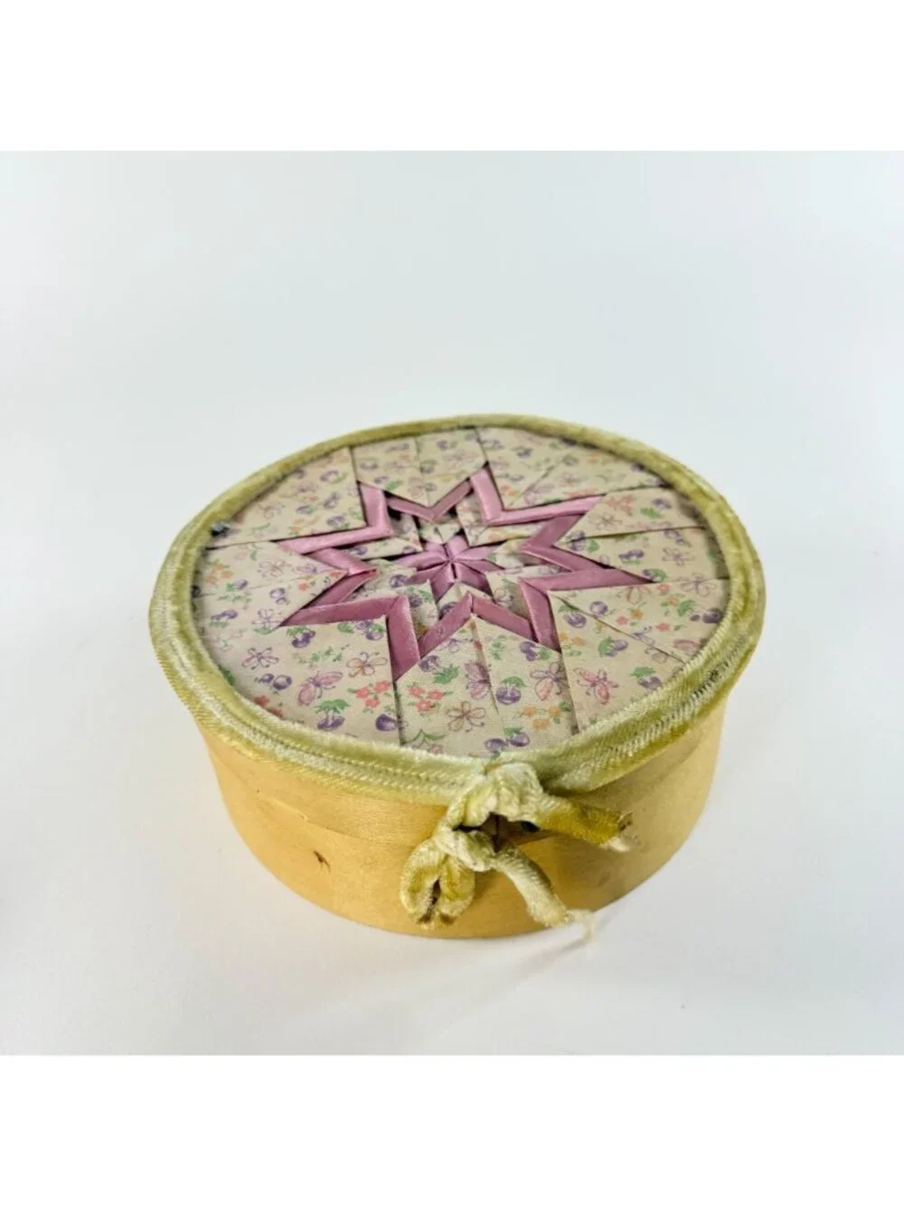 Vintage Round Button & Floral Star Design Quilted Fabric Storage Box